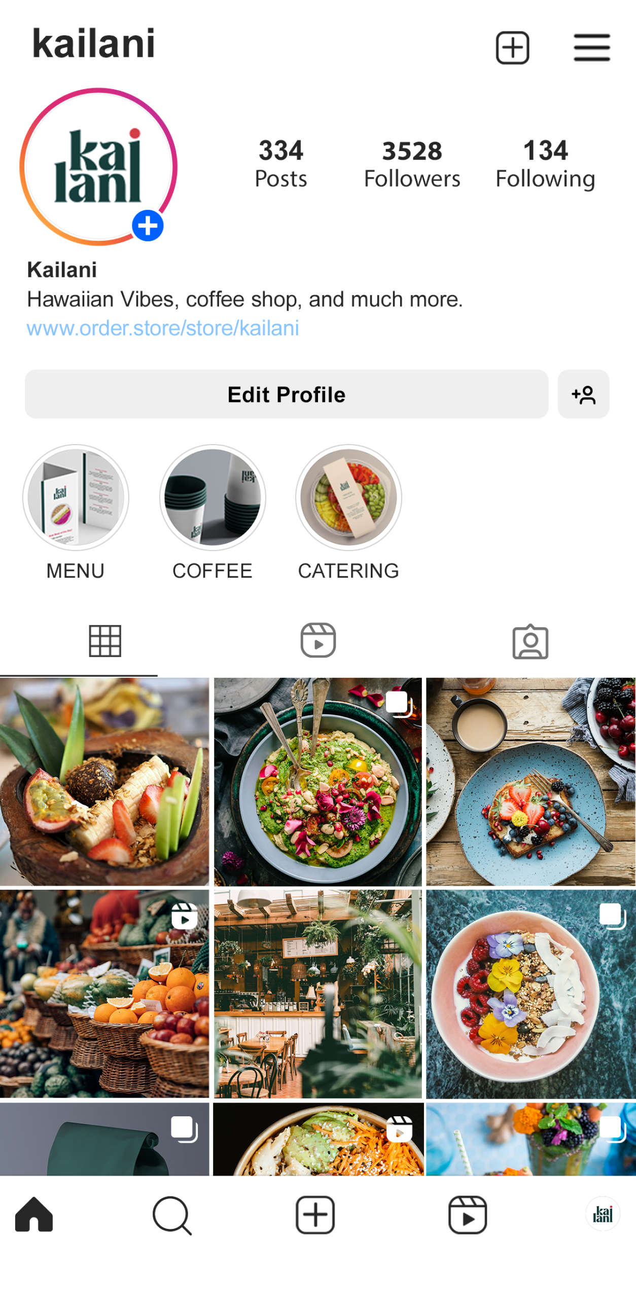 kailani mockup instagram feed