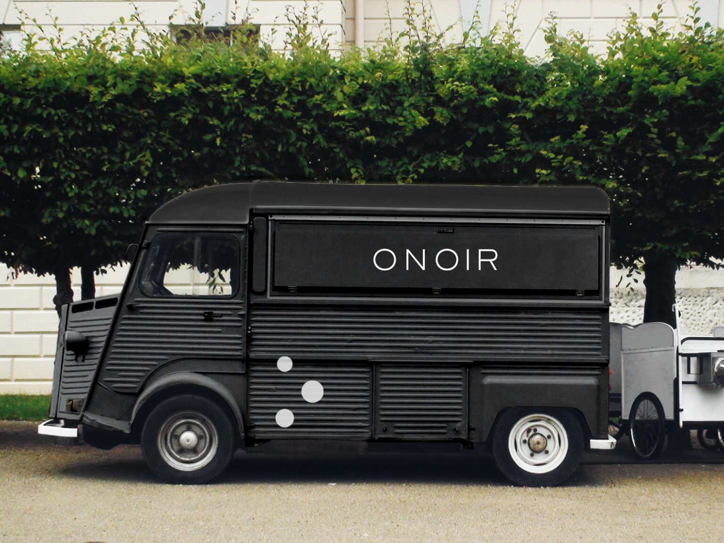 foodtruck outside